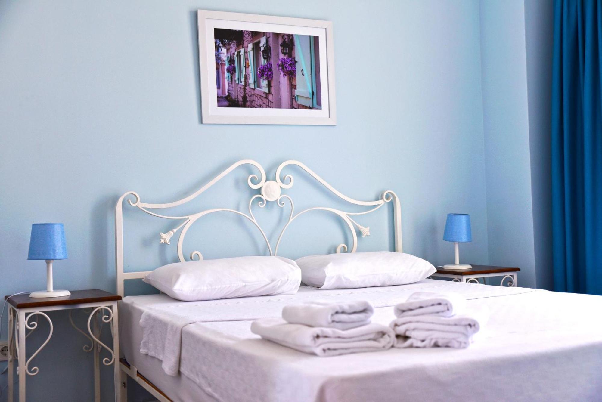 Zeytin Arasi Apart Otel Айвалик Номер фото