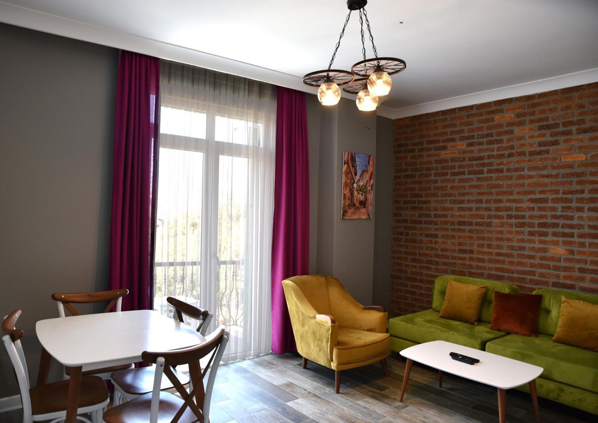 Zeytin Arasi Apart Otel Айвалик Номер фото