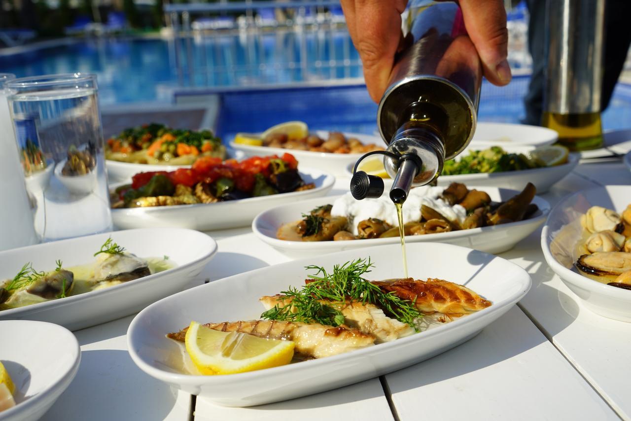 Zeytin Arasi Apart Otel Айвалик Екстер'єр фото