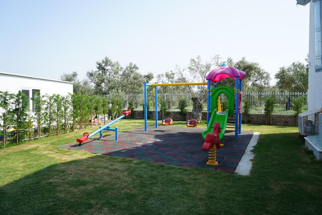 Zeytin Arasi Apart Otel Айвалик Екстер'єр фото